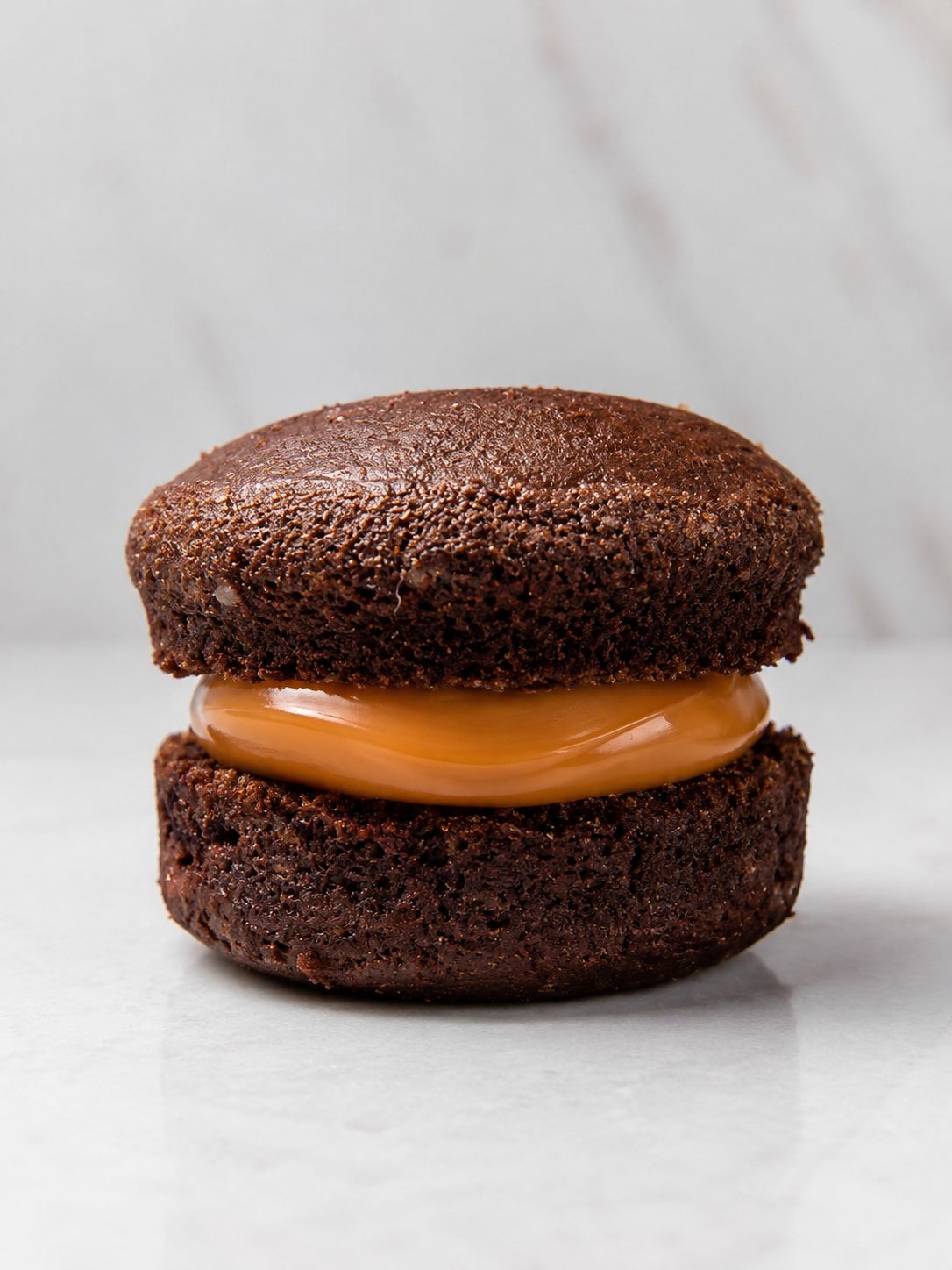 Pão de mel recheado com doce de leite